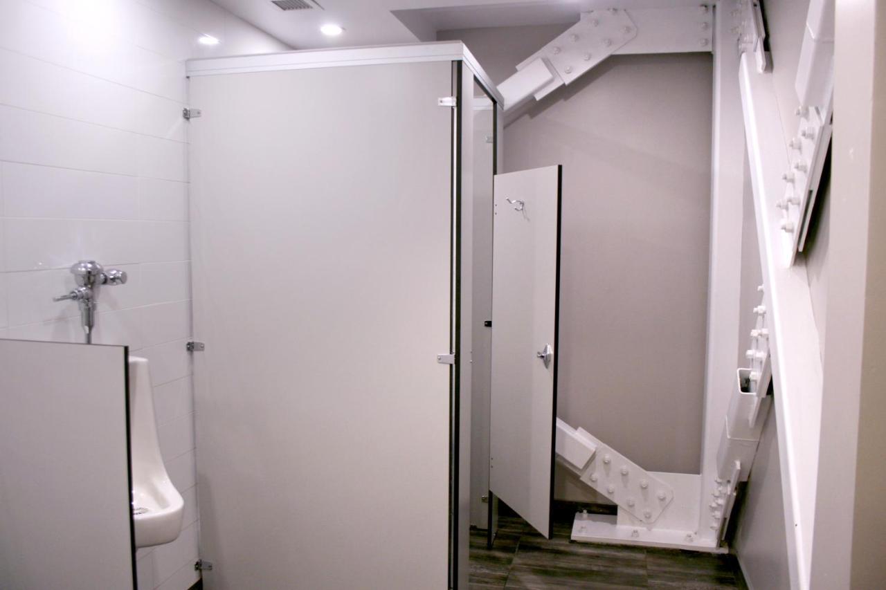 M Montreal Hostel מראה חיצוני תמונה